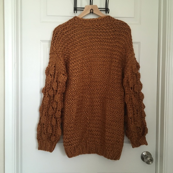 LAST ONE!! 🛍 Pom Cardigan - Camel - Picture 4 of 7